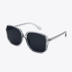 Polycarbonate Square Sunglasses in Black